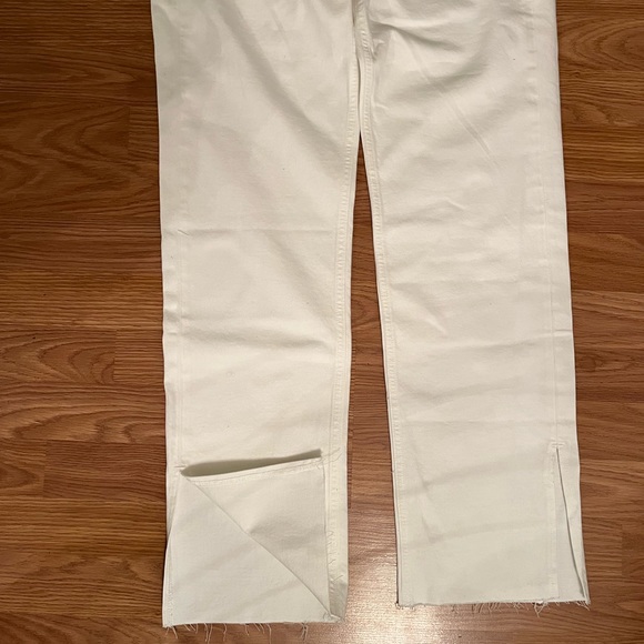 Gap White Jeans - Picture 4 of 4